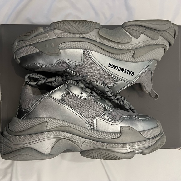 Balenciaga Triple S Silver Metallic E39 - Picture 1 of 5